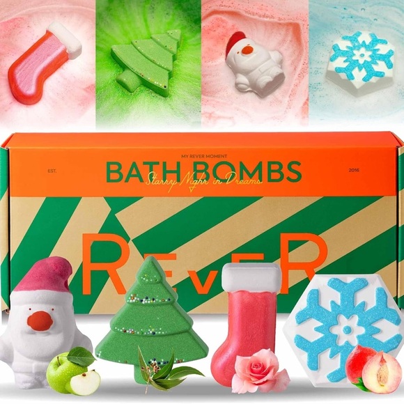 ✨BNWT - Rēver Spa Christmas Bath Bombs - 4 piece set✨ - Picture 1 of 3